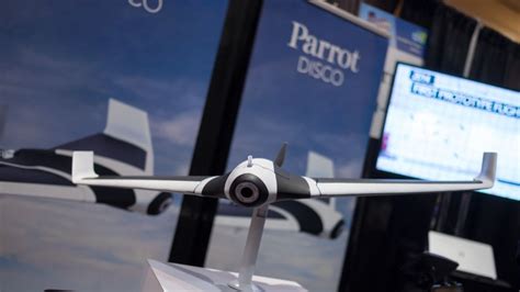 parrot disco  prototipo de drone de ala unica de ultima generacion