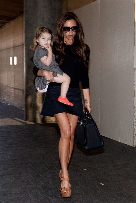 stylish celebrity mom victoria beckham celebritymoms victoria and