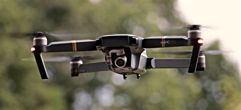 bsp uav dron lotnictwo bezzalogowy statek powietrzny fizyka dla gimnazjum  liceum matura