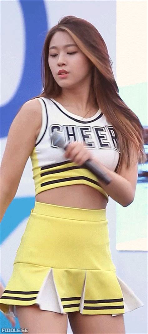 Pretty Asian Women Seolhyun Irresistible Moves On Stage