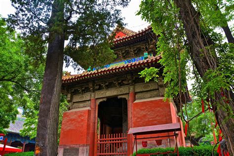 taoist temple taoist places  visit temple