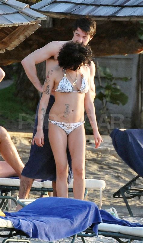 photos of amy winehouse topless and in bikinis in st lucia popsugar celebrity