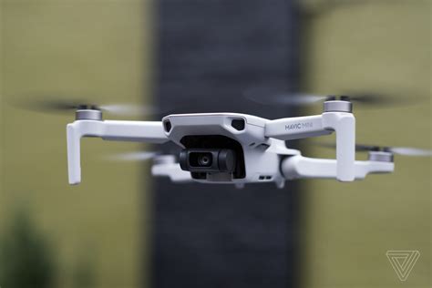 dji mavic mini announced   ultra light drone  doesnt  faa registration  verge