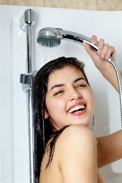 Girls Having A Shower – Telegraph