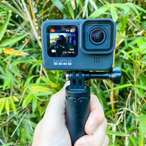 review gopro hero  worth  upgrade stoked  travel