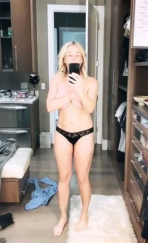 chelsea handler nude leaked pics and sex tape scandal planet