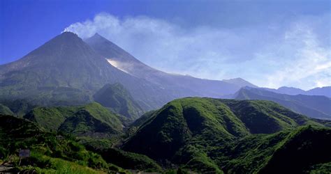 indonesia travel information gunung merapi  kaliurang