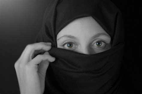 France Burqa Ban A Sexist Racist Law Green Left