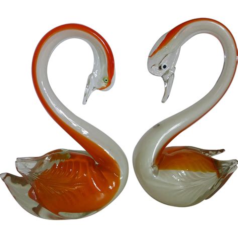 Large Mid Century Venetian Murano Glass Swan Bird Figures