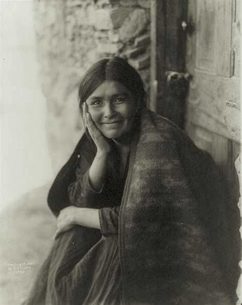 Circa Late 1800s Early 1900s Photos Of Native Americans Native