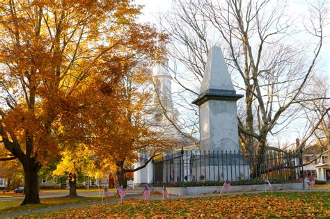 fall visit  historic lexington massachusetts  england today