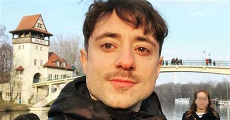 british tv actor ryan sampson came out and revealed his
