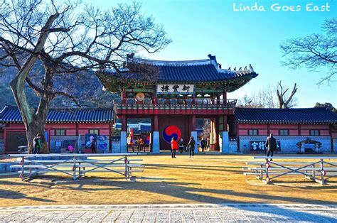 visiting the suwon fortress in winter