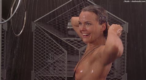 dina meyer topless starship troopers shower photo 22 nude