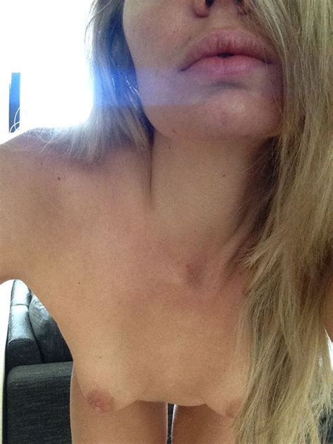 Η Αυστραλή ηθοποιός alice haig σε γυμνές φωτογραφίες που διέρρευσαν kanoni net