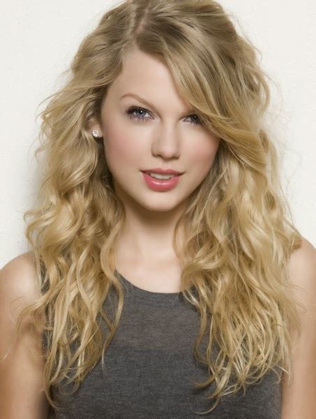Taylor Swift 10 Beautiful New Hair Styles Photos 2013 14