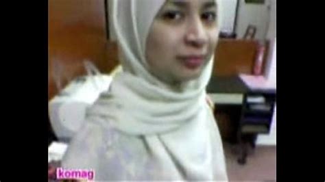malay hijab got rubbed in the office xvideos