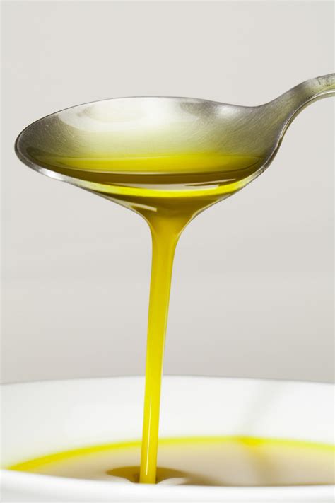 beneficios de consumir aceite de oliva virgen extra en