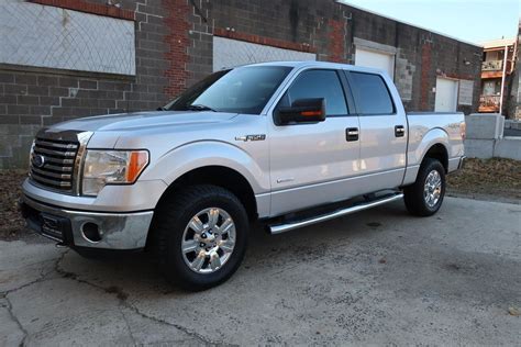 clean  ford   xlt crew cab  crew cabs  sale