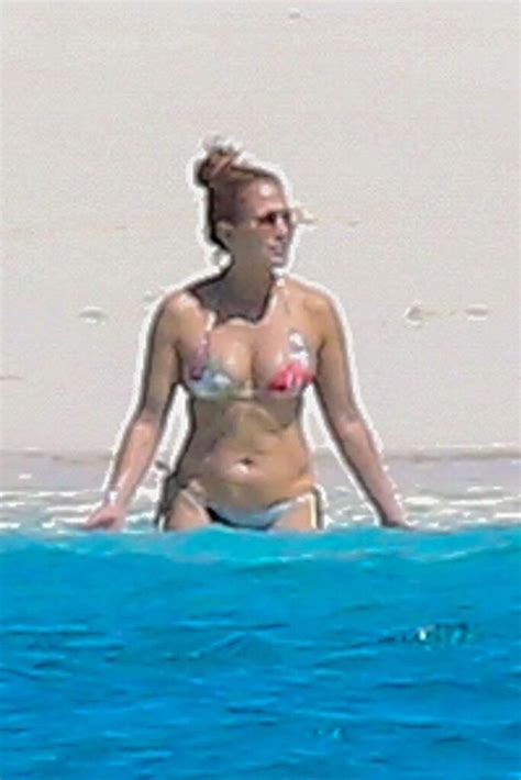 Jennifer Lopez Bikini Kartrashian