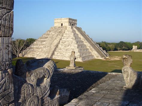 world visits chichen itza   miracles   world  mexico