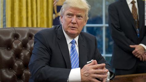 Exclusive Trump Considers Dozens Of New Pardons Cnnpolitics