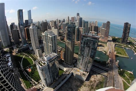 downtown chicago    floor roof deck  derekbrooxcom