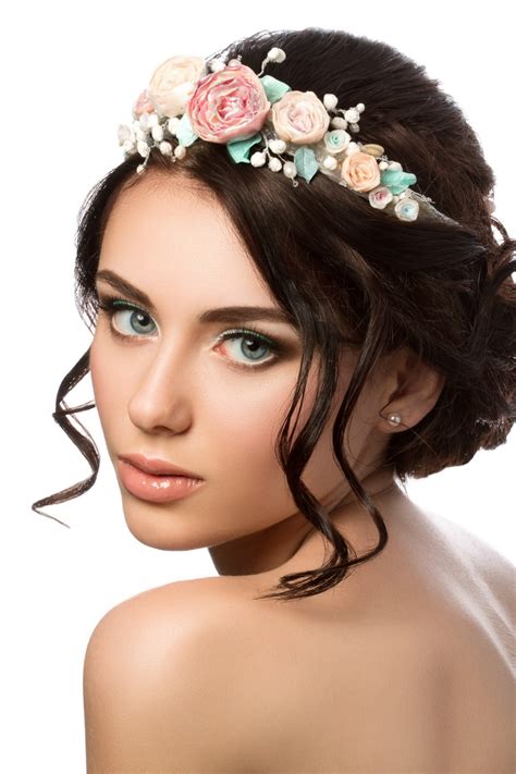 wedding hairstyles youll absolutely    mom fabulous