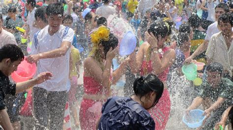 festival songkran 2023 año nuevo tailandés festival del agua
