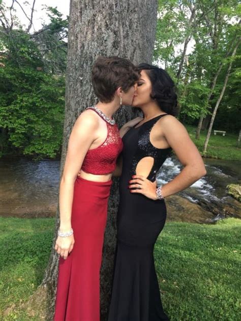 20 Best Gk Images On Pinterest Lesbian Lesbians And Kissing