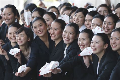 employment rate among women rises to record 63 the japan times