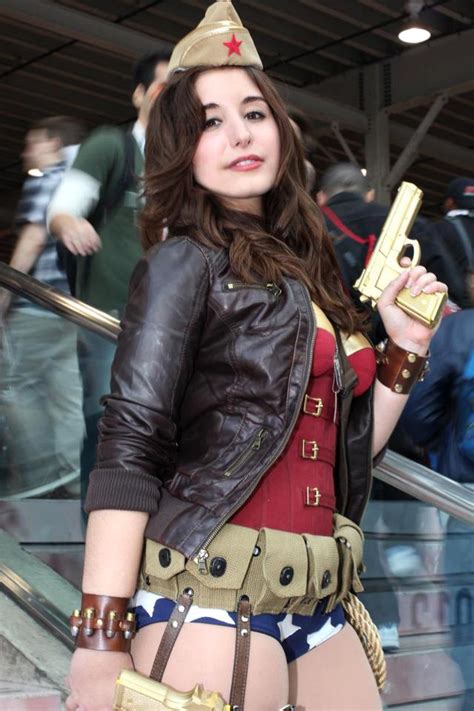 fashion and action wwii wonder woman cosplay by jessica lynn nycc 2012