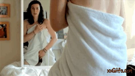 Masturbate In Front Of Mirrors Learn About Your Body You