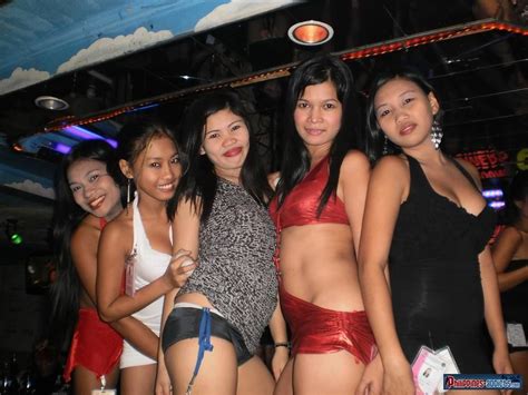 sexy filipina bar girls in angeles city philippines 2011 angelescity bargirls nightlife