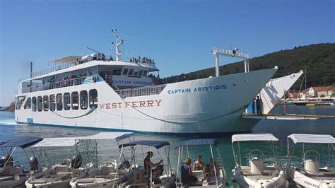 ferry   kefalonia lefkada kefalonia ferry boat fleet