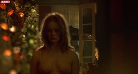 jennifer jason leigh nude pics page 1