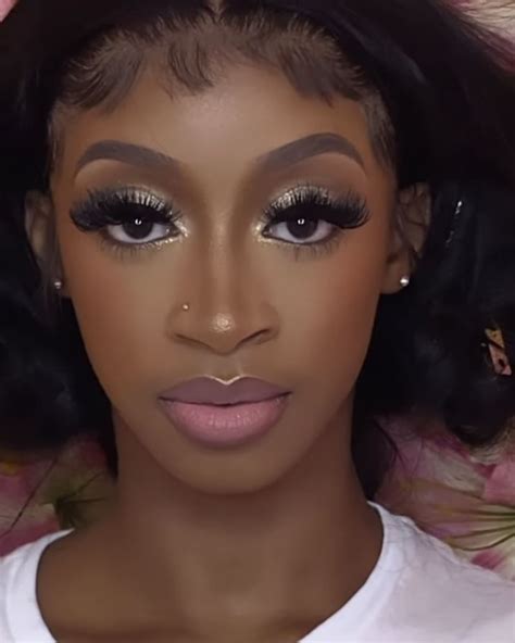 adzzz22💗 in 2021 brown skin makeup makeup obsession makeup looks