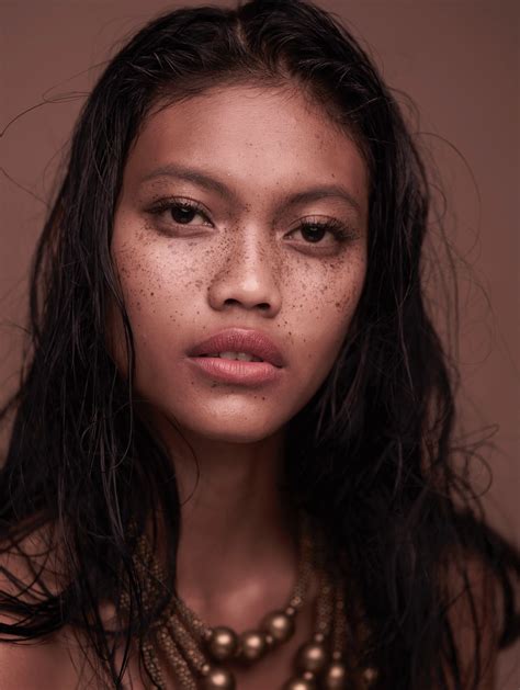 ethnicity appearance indonesian model laras sekar arum face drawing