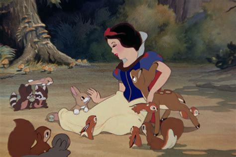 7 Not So Magical Facts About Snow White And The Seven Dwarfs
