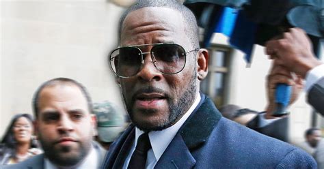 r kelly arrested on 13 federal sex crime charges