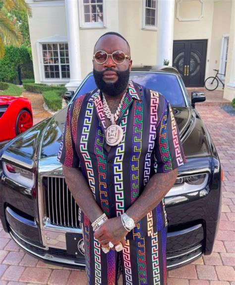 rick ross abruptly stops houston performance   wrong alcohol
