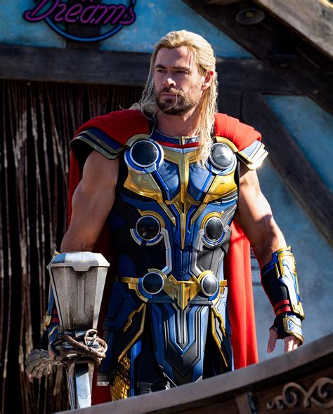 official  high resolution   thor  thor love  thunder