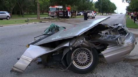 deadly crash kills   north dallas nbc  dallas fort worth