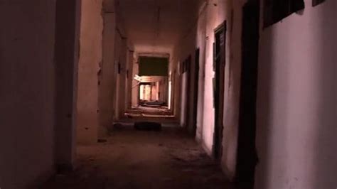 Isis Inside House Of Horror Prison Where Executions Torture Took Place