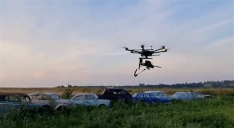 ukraine machine gun drone shown flying  video