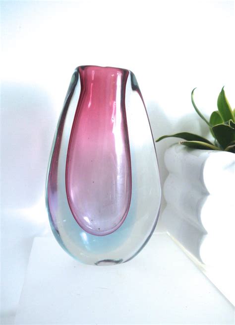 Murano Sommerso Teardrop Vintage Art Glass Vase Late 1960s