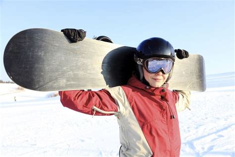 snowboard goggles   adventure digest