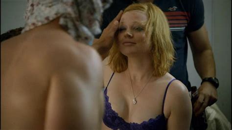 sarah snook nuda ~30 anni in packed to the rafters