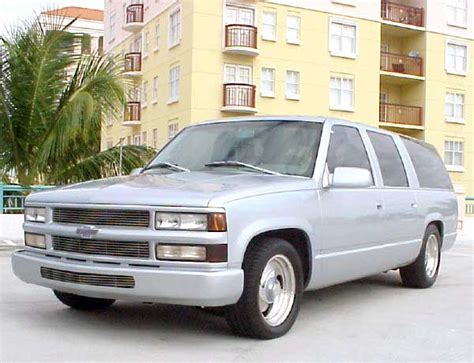 cyrils fully custom chevy suburban  lt