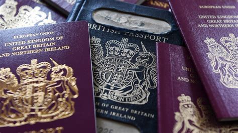 geen europese unie op nieuw brits paspoort ondanks vertraging brexit rtl nieuws